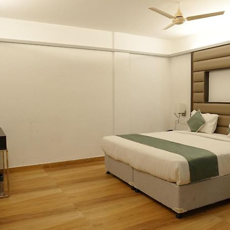 Hotel Konark Khammam Eksteriør bilde
